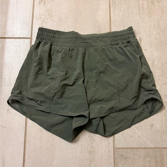 LuLu Lemon Hotty Hot Shorts - Picture 2 of 6